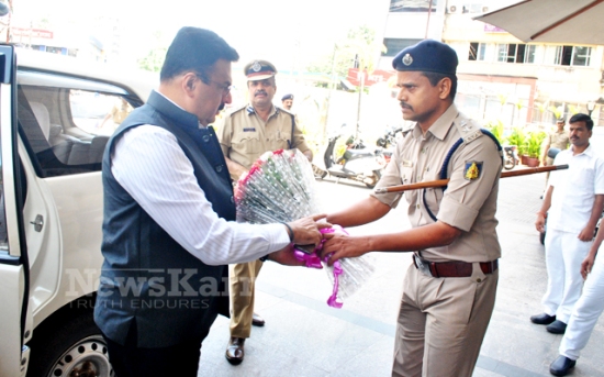 Karnataka IPS Officer Alok Mohan